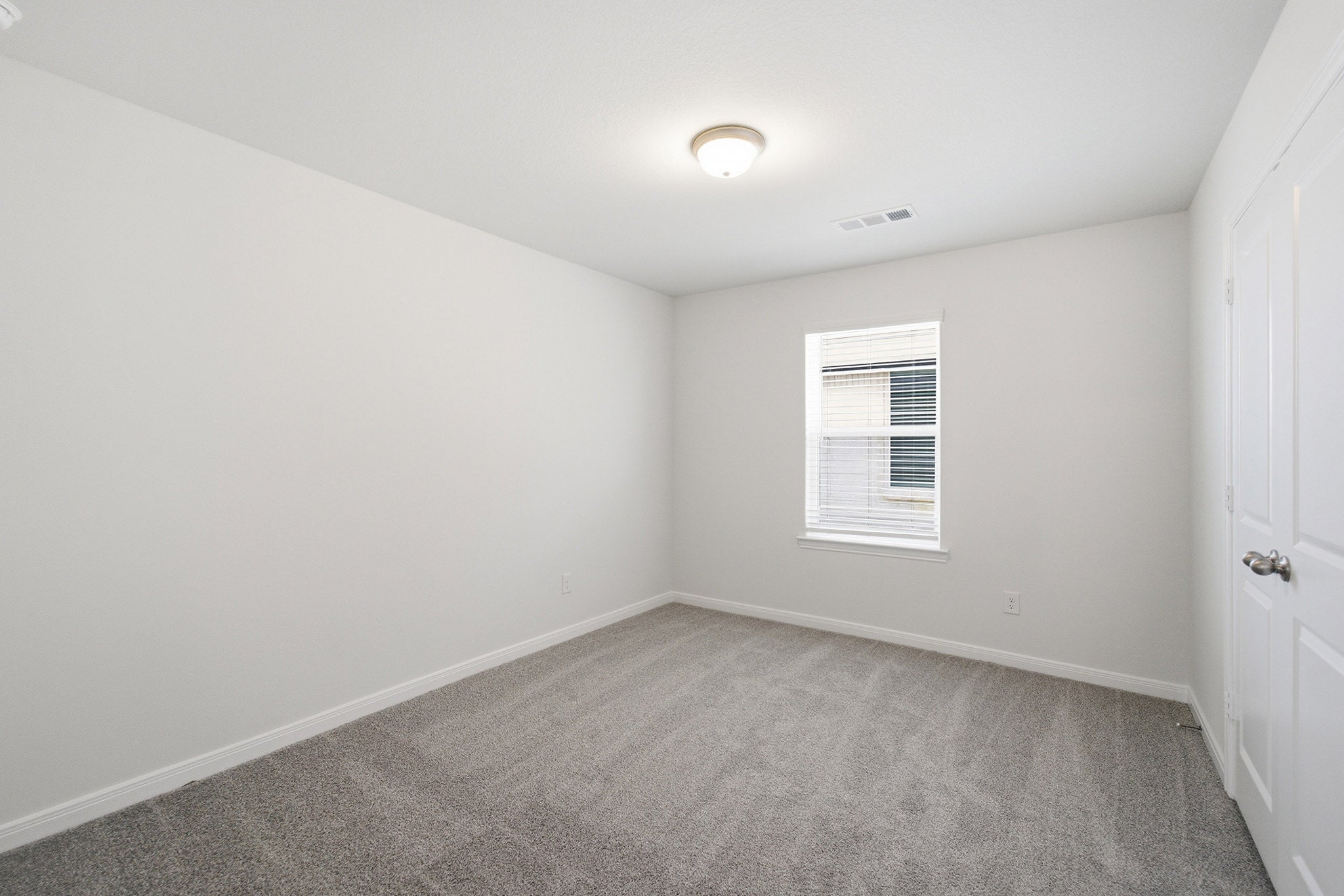 1432 Florence Ln